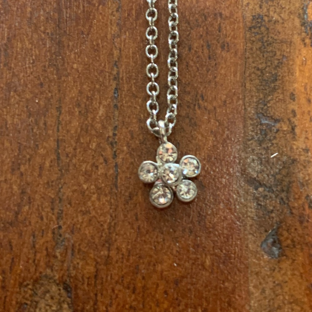 Daisy Necklace